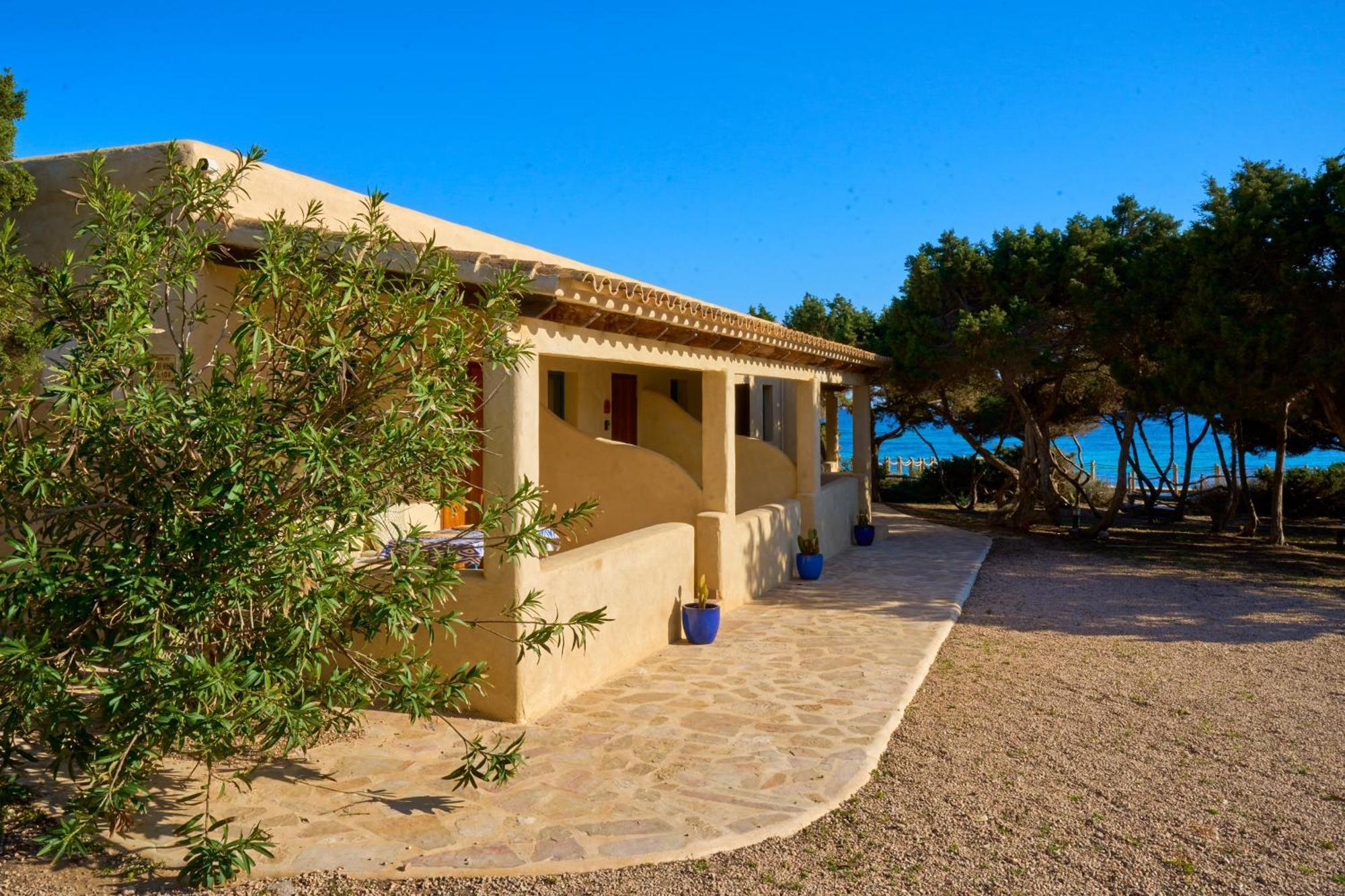 Apartamentos Meridium Es Migjorn Exterior foto
